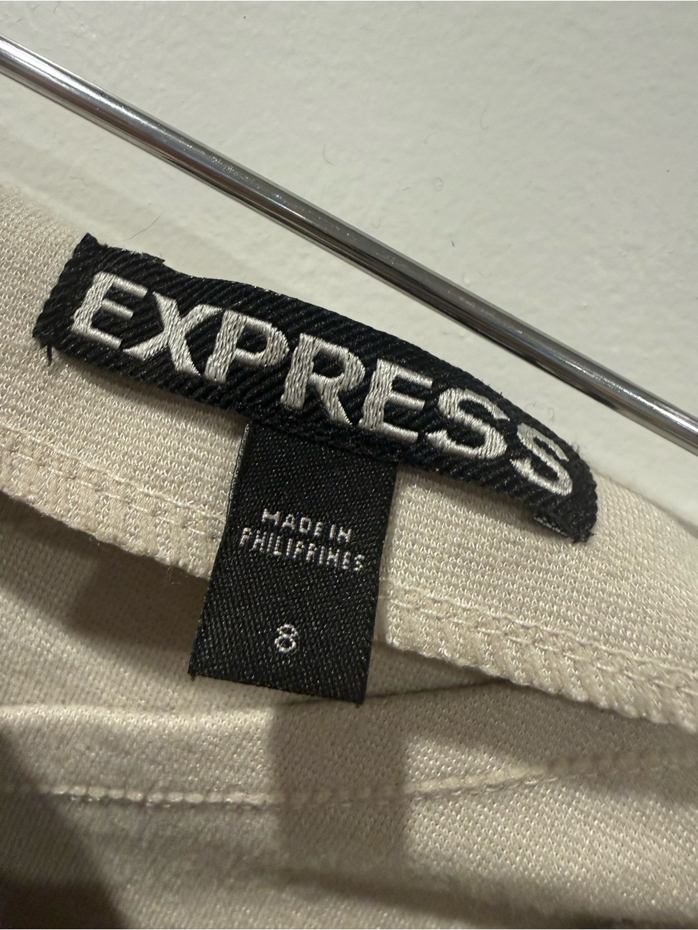 Express Cream Skirt Size 8 - Picture 3 of 3